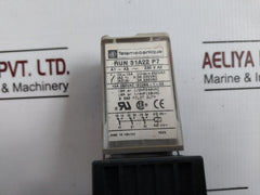 Telemecanique Run 31A22 P7 Relay Module With Base 250Vac 10A