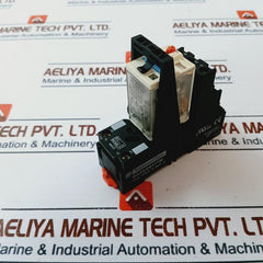 Telemecanique Rxm3Ab2P7 Miniature Plug-in Relay With Socket Rxze2S111M 10A 230V