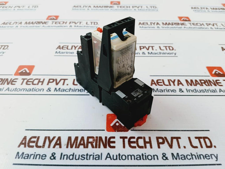 Telemecanique Rxm3Ab2P7 Miniature Plug-in Relay With Socket Rxze2S111M 10A 230V