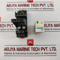 Telemecanique Rxm4ab2bd Miniature Plug-in Relay W/ Socket Rxze2m114 6a 250vac