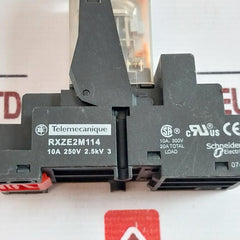 Telemecanique Rxm4ab2bd Relay With Rxze2m114 Socket
