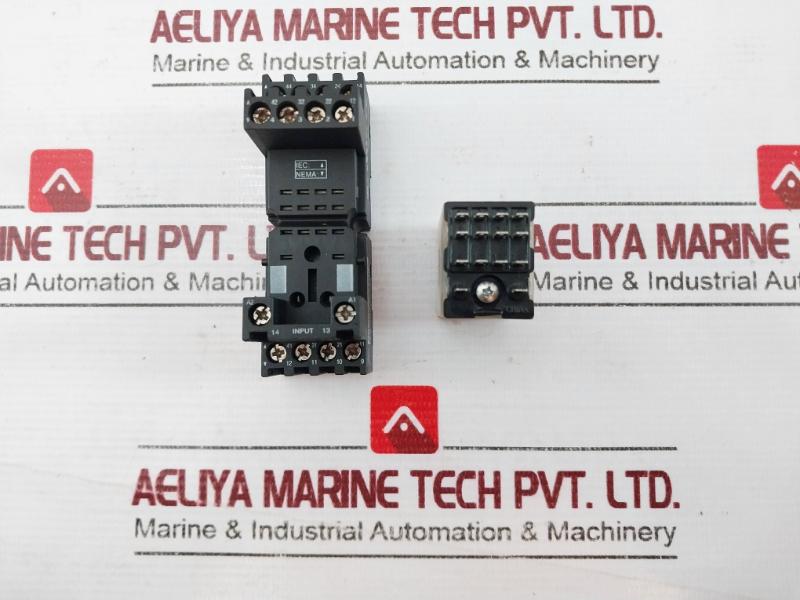 Telemecanique Rxze2M114M Relay Socket Base 10A 250V Iec 61810-1
