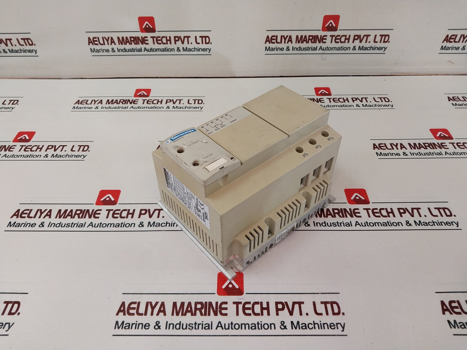 Telemecanique/Schneider Electric Ats01N244Q Soft Start For Motor 240V Ac-6A