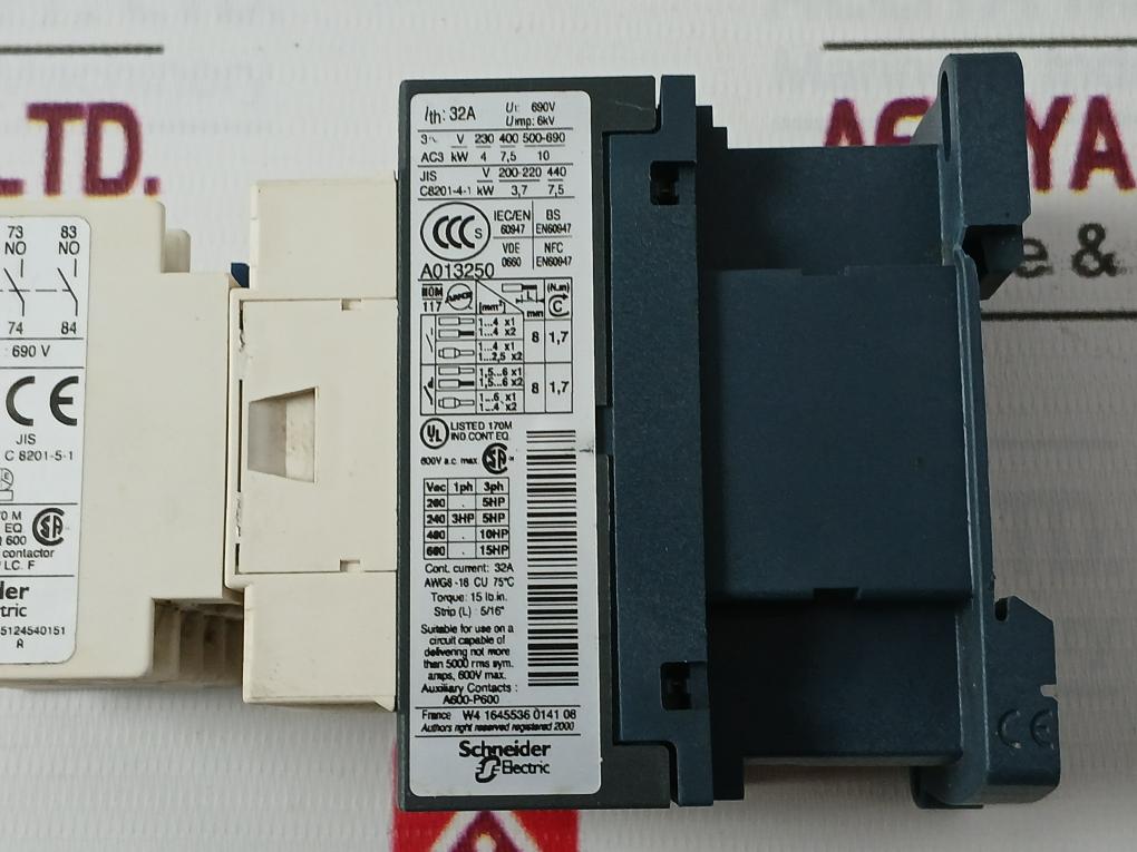 Telemecanique/Schneider Electric La1 Dn40 Auxiliary Contact Block 50A A013256