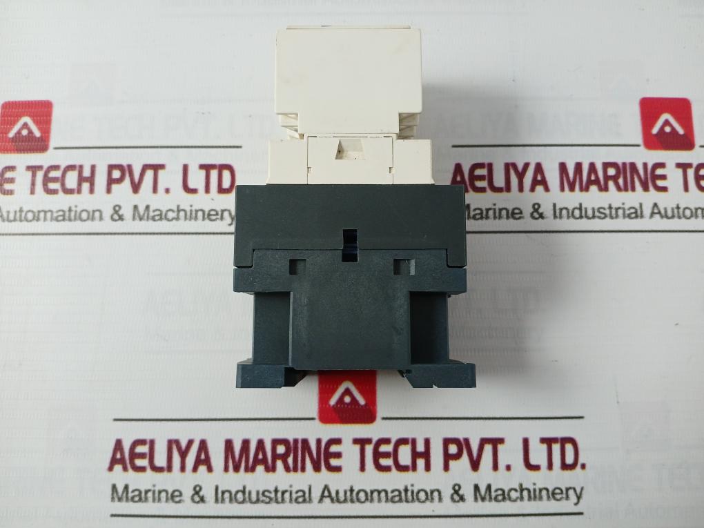 Telemecanique/Schneider Electric La1 Dn40 Auxiliary Contact Block 50A A013256