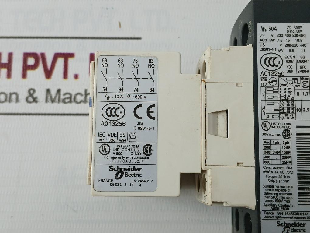 Telemecanique/Schneider Electric La1 Dn40 Auxiliary Contact Block 50A A013256