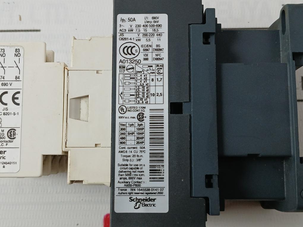 Telemecanique/Schneider Electric La1 Dn40 Auxiliary Contact Block 50A A013256