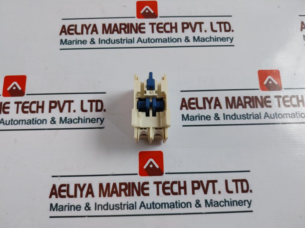 Telemecanique/Schneider Electric Ladn11 Auxiliary Contact Block 10A 690V