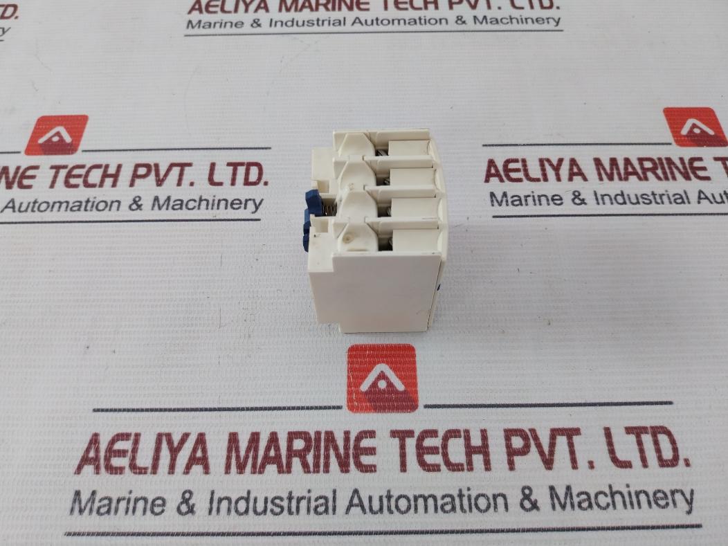 Telemecanique/Schneider Electric Ladn40 Auxiliary Contact Block 10A
