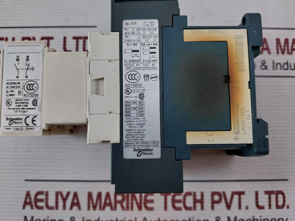 Telemecanique/Schneider Electric Ladr0 Repos/Off Delay Timer Block 24Vdc 10A