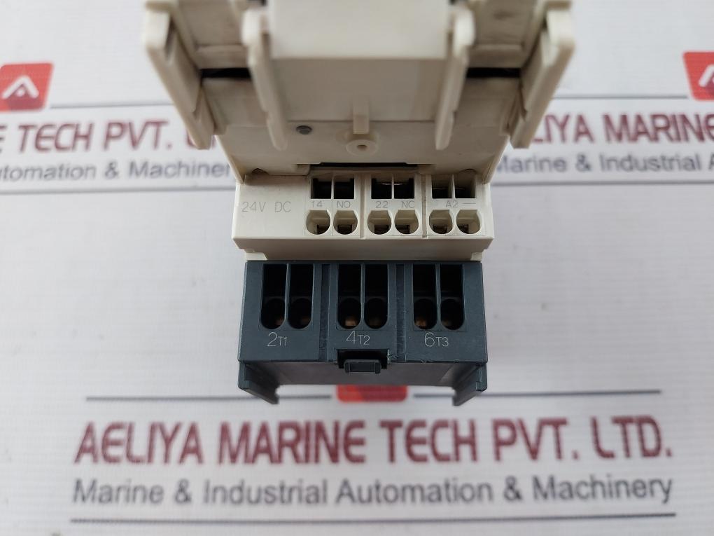 Telemecanique/Schneider Electric Ladr0 Repos/Off Delay Timer Block 24Vdc 10A