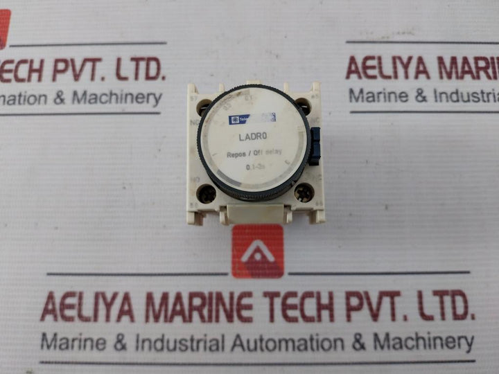 Telemecanique/Schneider Electric Ladr0 Time Delay Auxiliary Contact Block 24Vdc