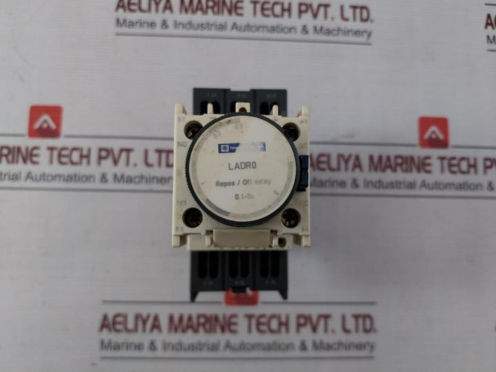 Telemecanique/Schneider Electric Ladr0 Time Delay Auxiliary Contact Block 24Vdc