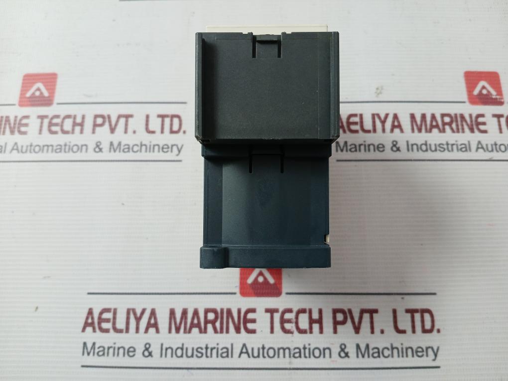 Telemecanique/Schneider Electric Lc1D093Bd Contactor 24V Dc 20A 600Vac Max