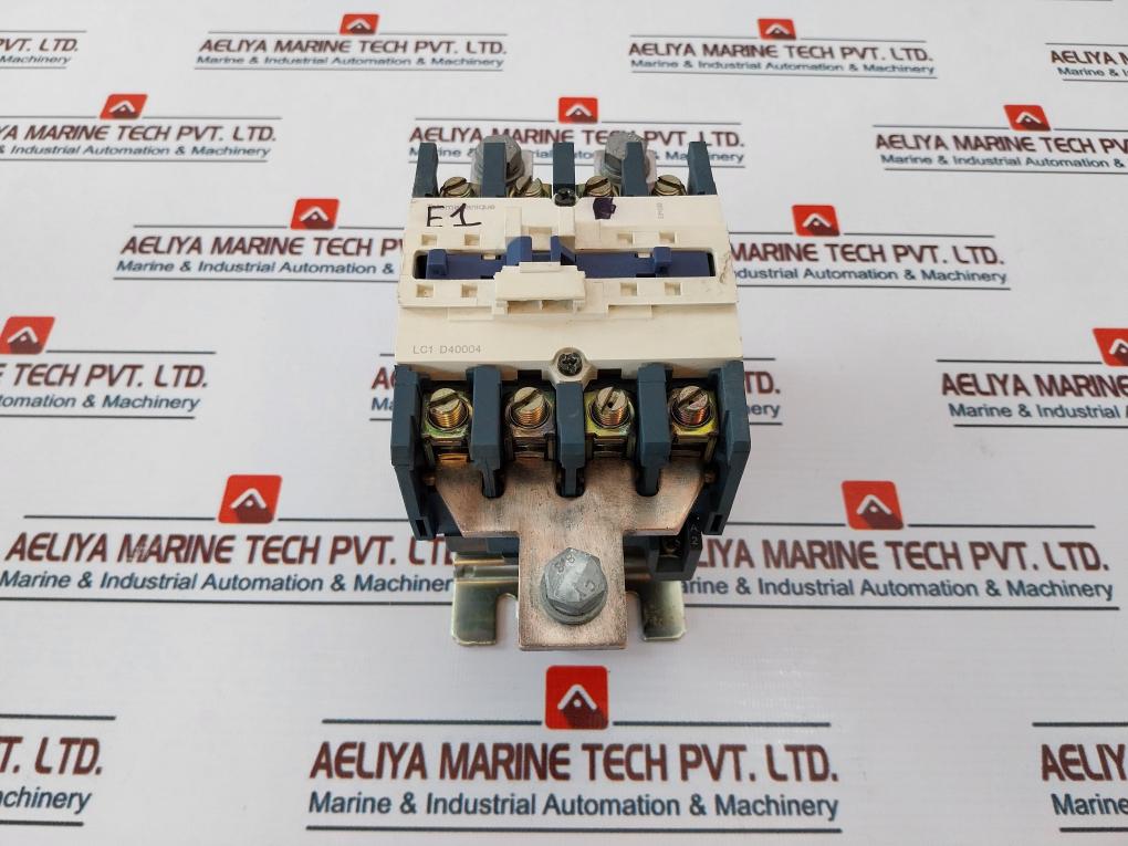 Telemecanique/ Schneider Electric LC1 D40004 Contactor with LX1 D6 F7 Coil