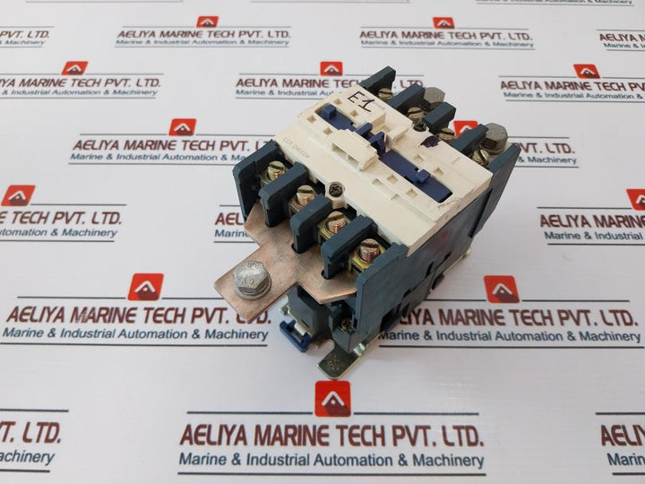 Telemecanique/ Schneider Electric LC1 D40004 Contactor with LX1 D6 F7 Coil
