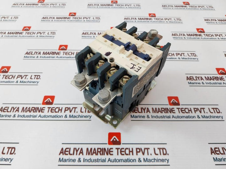 Telemecanique/ Schneider Electric LC1 D40004 Contactor with LX1 D6 F7 Coil