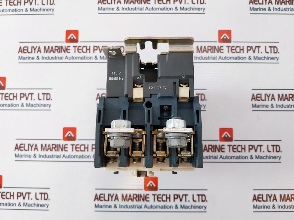 Telemecanique/ Schneider Electric LC1 D40004 Contactor with LX1 D6 F7 Coil