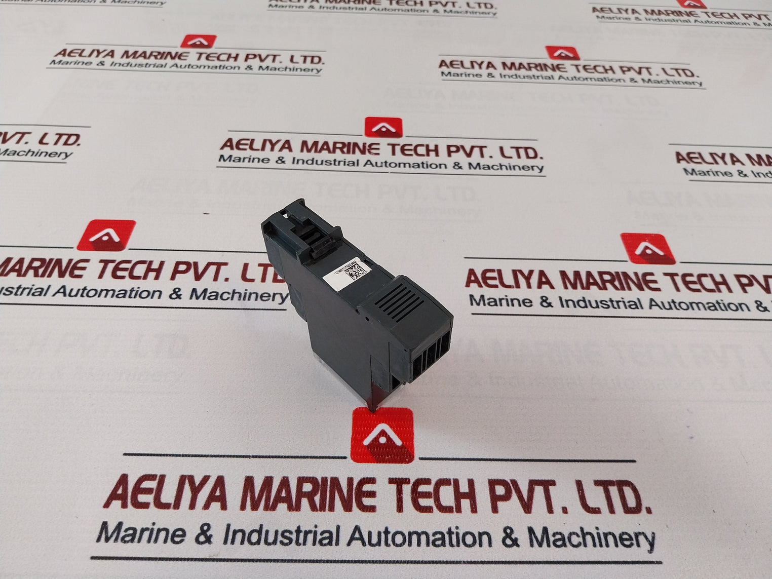 Telemecanique/Schneider Electric Rm22La32Mr Level Switch Relay 24-240Vac