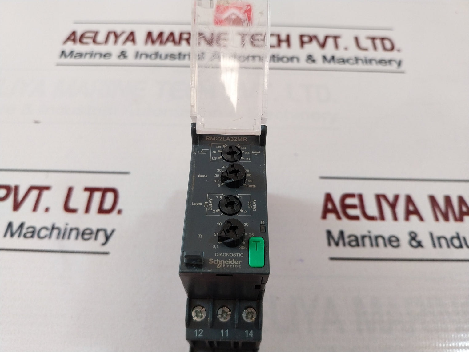 Telemecanique/Schneider Electric Rm22La32Mr Level Switch Relay 24-240Vac