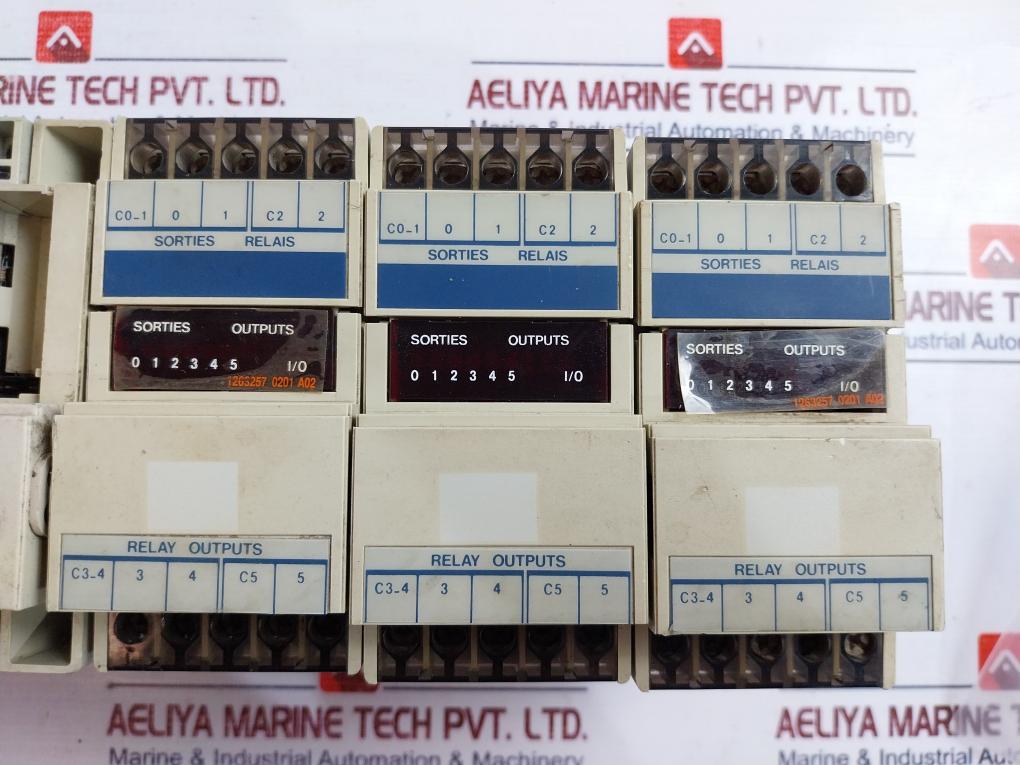 Telemecanique Tsx17 Programmable Logic Controller 6 Relay Output