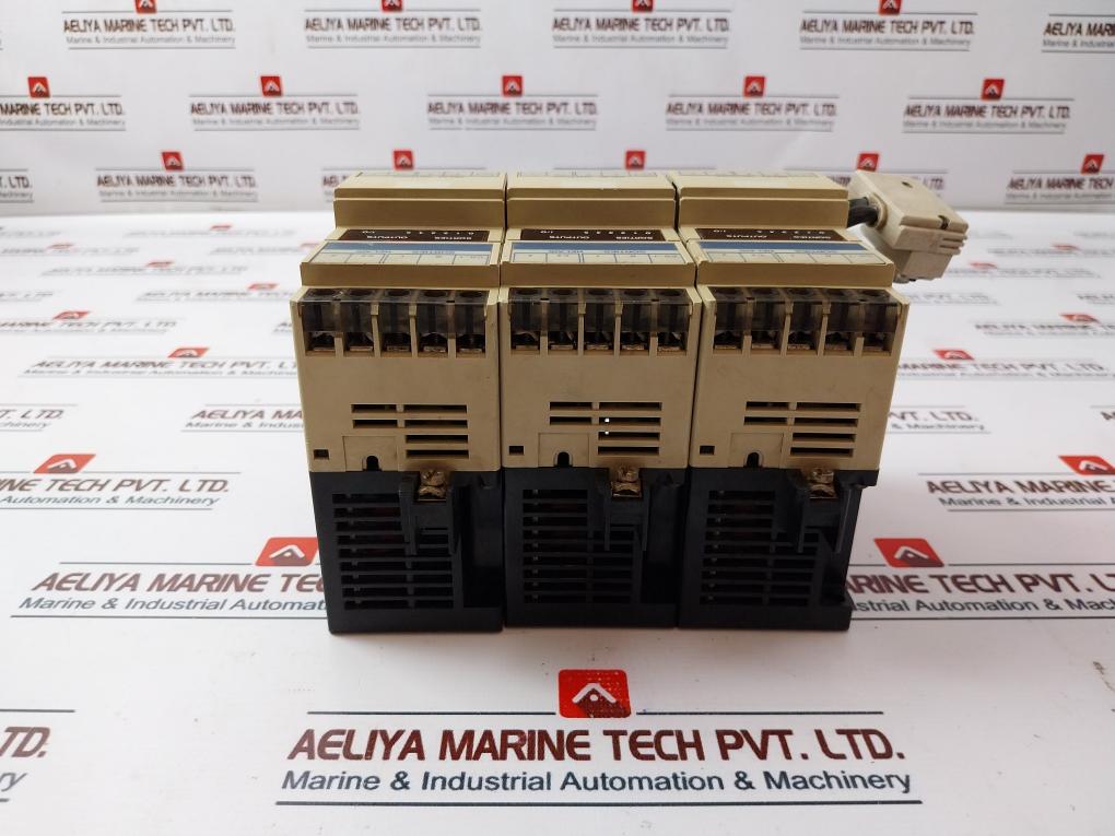 Telemecanique TSX DSF 635 6 Relay Output Module