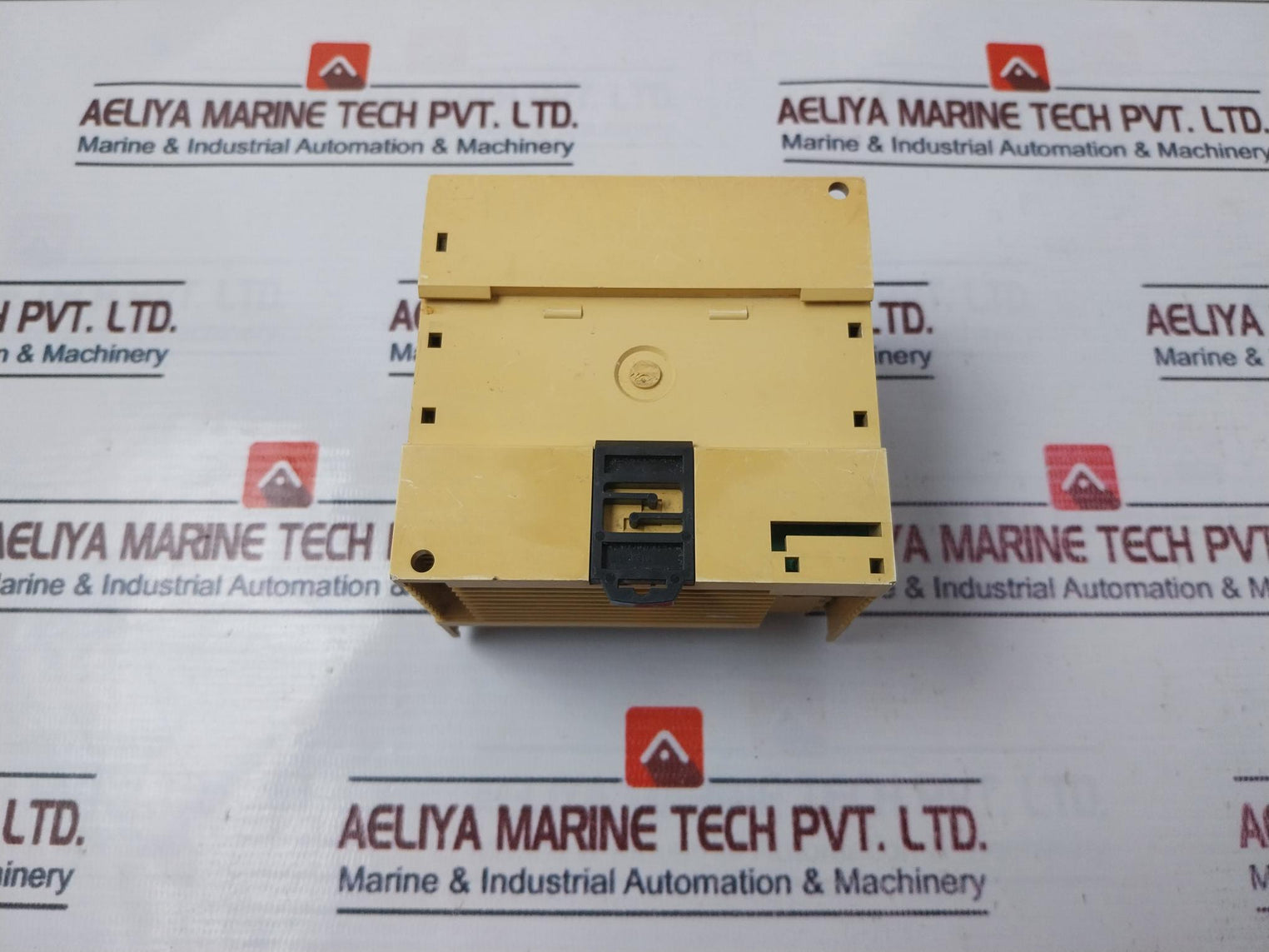 Telemecanique Twdlcaa24Drf Base Unit Programmable Controller 100-240Vac 50/60Hz