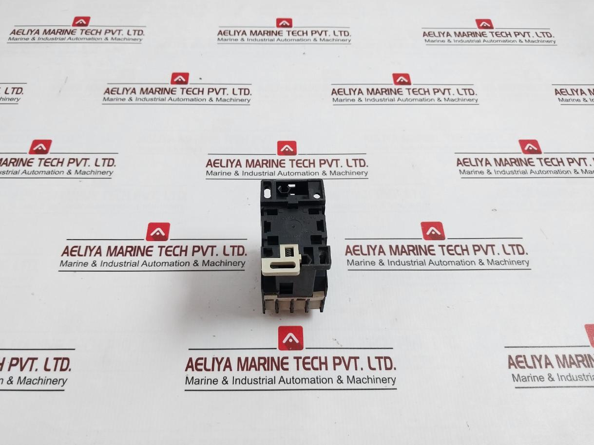 Telemecanique U5 Contactor 32A 750V 600V A.C Vde 0660