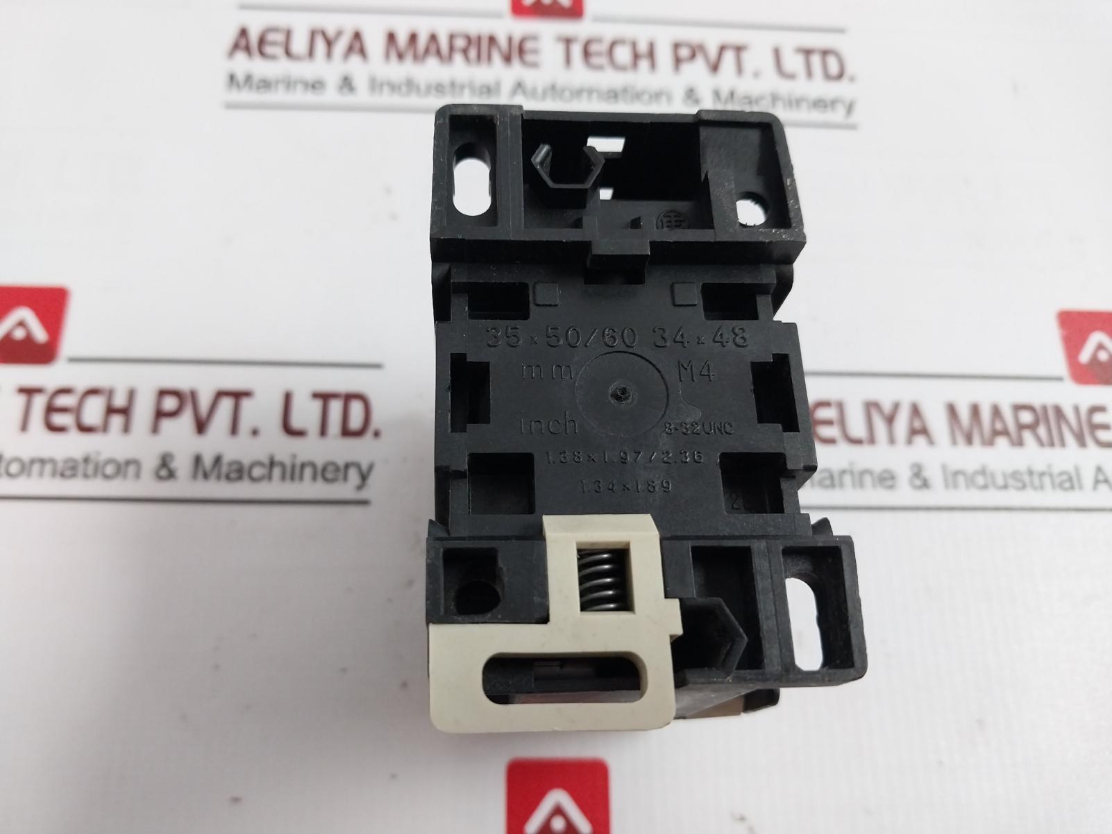 Telemecanique U5 Contactor 32A 750V 600V A.C Vde 0660