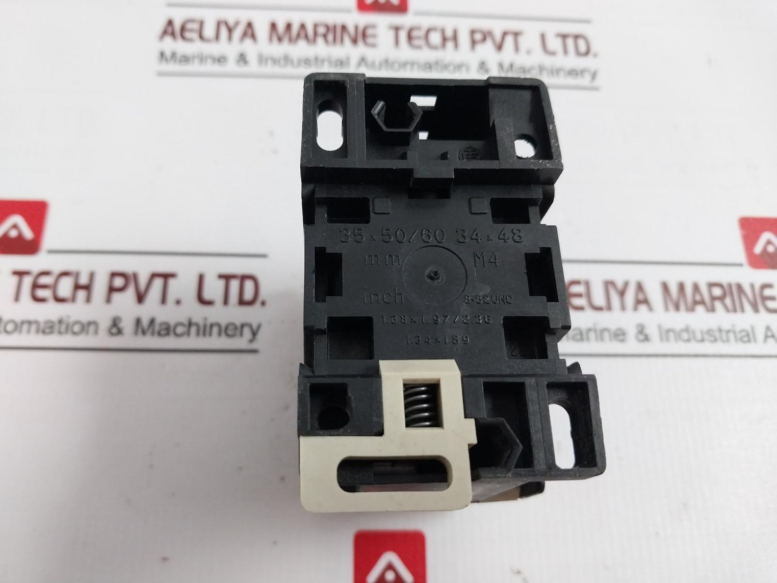 Telemecanique U5 Contactor 32A 750V 600V A.C Vde 0660