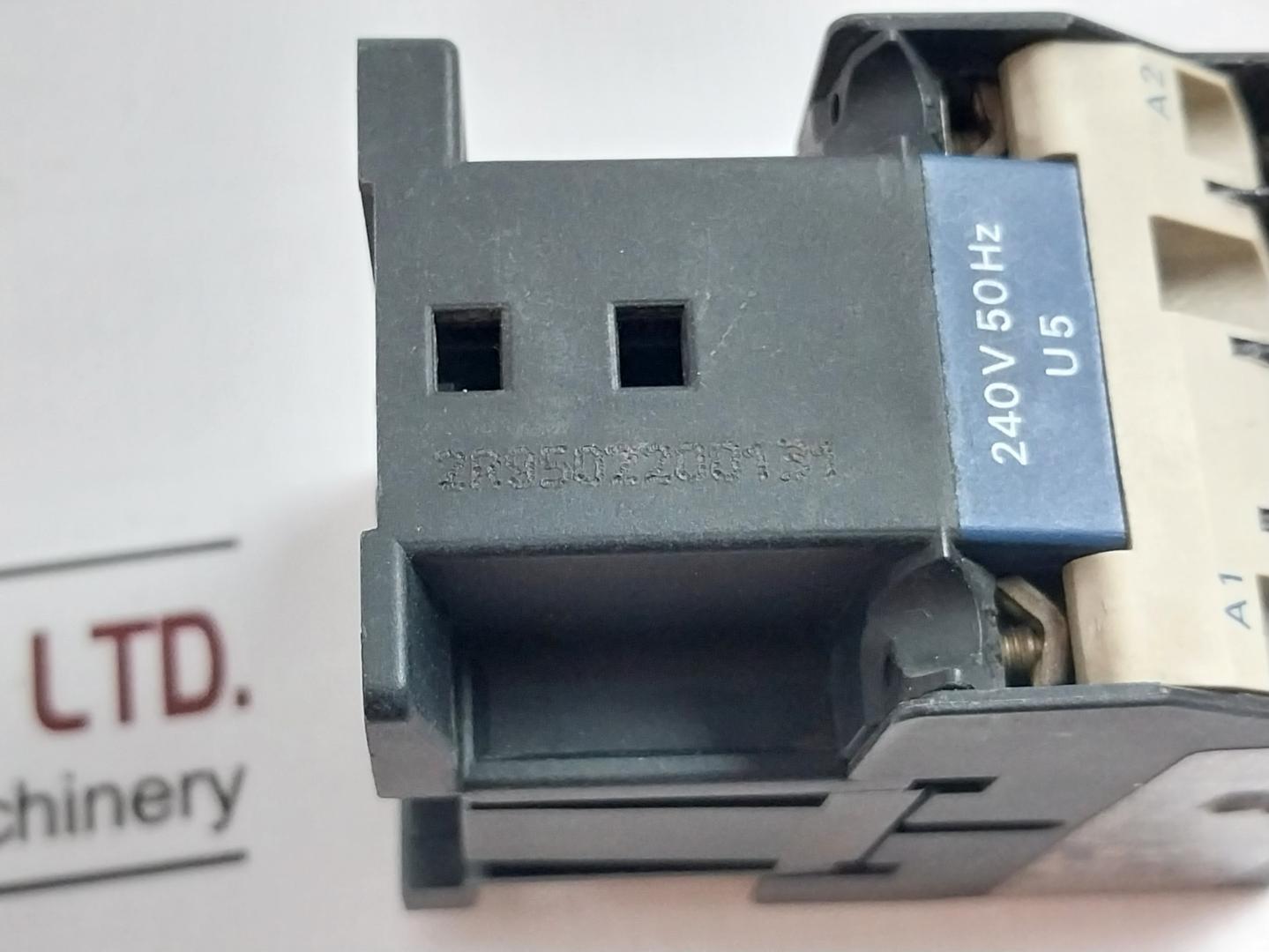 Telemecanique U5 Contactor 32A 750V 600V A.C Vde 0660