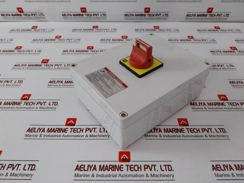 Telemecanique Vc3gu Disconnect Switch 15hp@240v 30hp@480v 40hp@600v