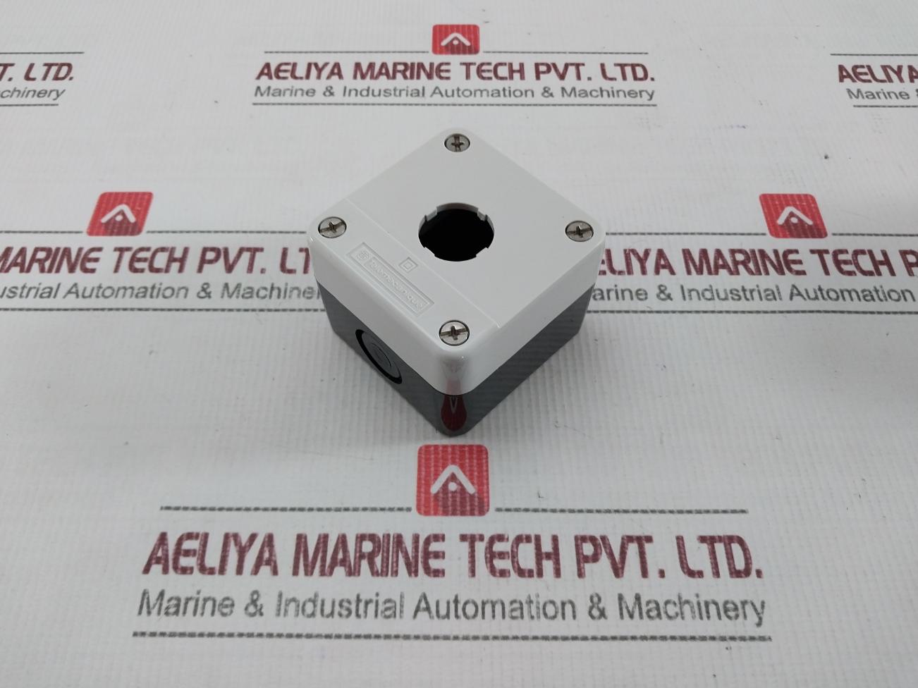 Telemecanique Xal-b01 Control Station Enclosure