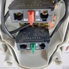 Telemecanique Xal D02 Push Button Enclosure Switch Cm 12