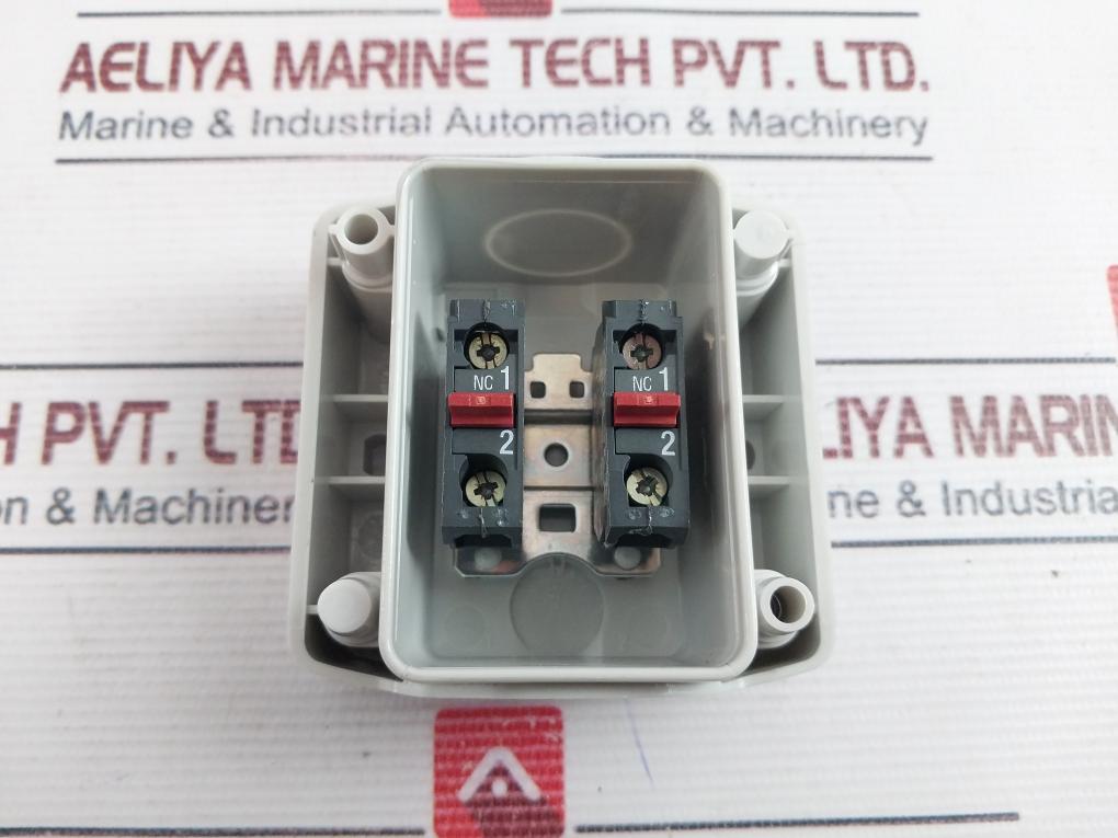 Telemecanique Xal K174F Emergency Stop Control Station 330-871