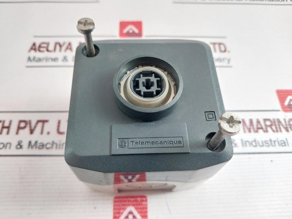 Telemecanique Xal K174F Emergency Stop Control Station 330-871
