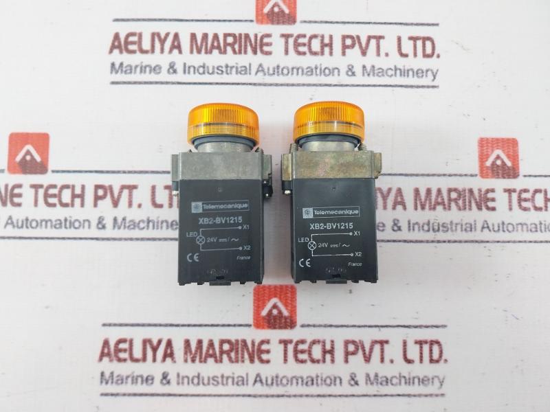 Telemecanique Xb2-bv1215 Pilot Light With Led 24V
