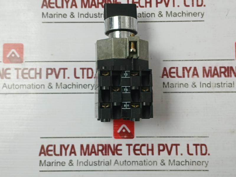 Telemecanique Xbc-d Selector Switch Iec 337 Awg 12-18 Cu A600 Q600