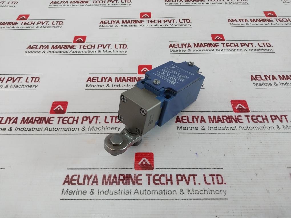 Telemecanique Xck-j.C Limit Switch Ac15 240V 3A Iec60947-5-1 Ip 66