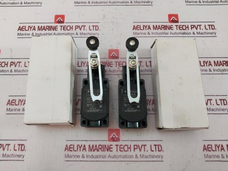 Telemecanique Xck-s Limit Switch 240V Ac 3A (Ac 15) 500V 6Kv