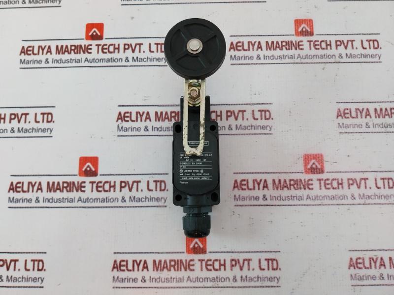 Telemecanique Xck-s Limit Switch Ip66 240v 3a A300 Q300 Iec 947.5.1