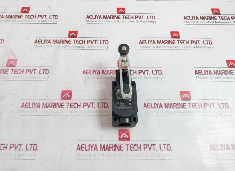 Telemecanique Xck-s Sensors Osisense Xc Series Plunger Limit Switch Ac15 240V 3A Ip65