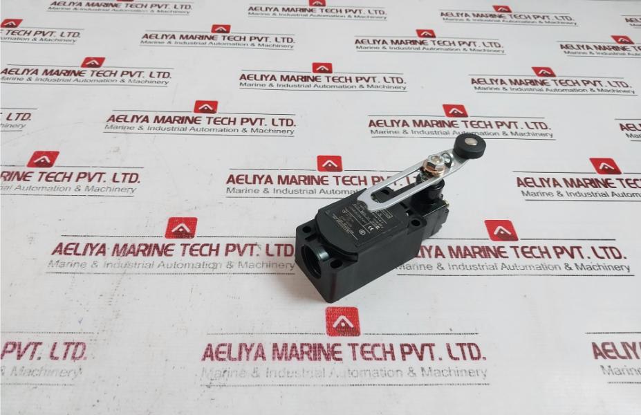 Telemecanique Xck-s Sensors Osisense Xc Series Plunger Limit Switch Ac15 240V 3A Ip65