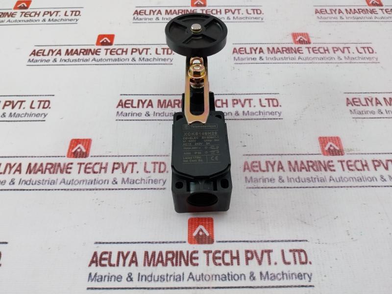 Telemecanique Xcks149h29 Limit Switch, Ip65 500v 240v 3a