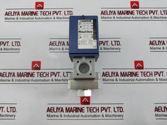 Schneider Xml-c004B2S11 Pressure Switch Ip66