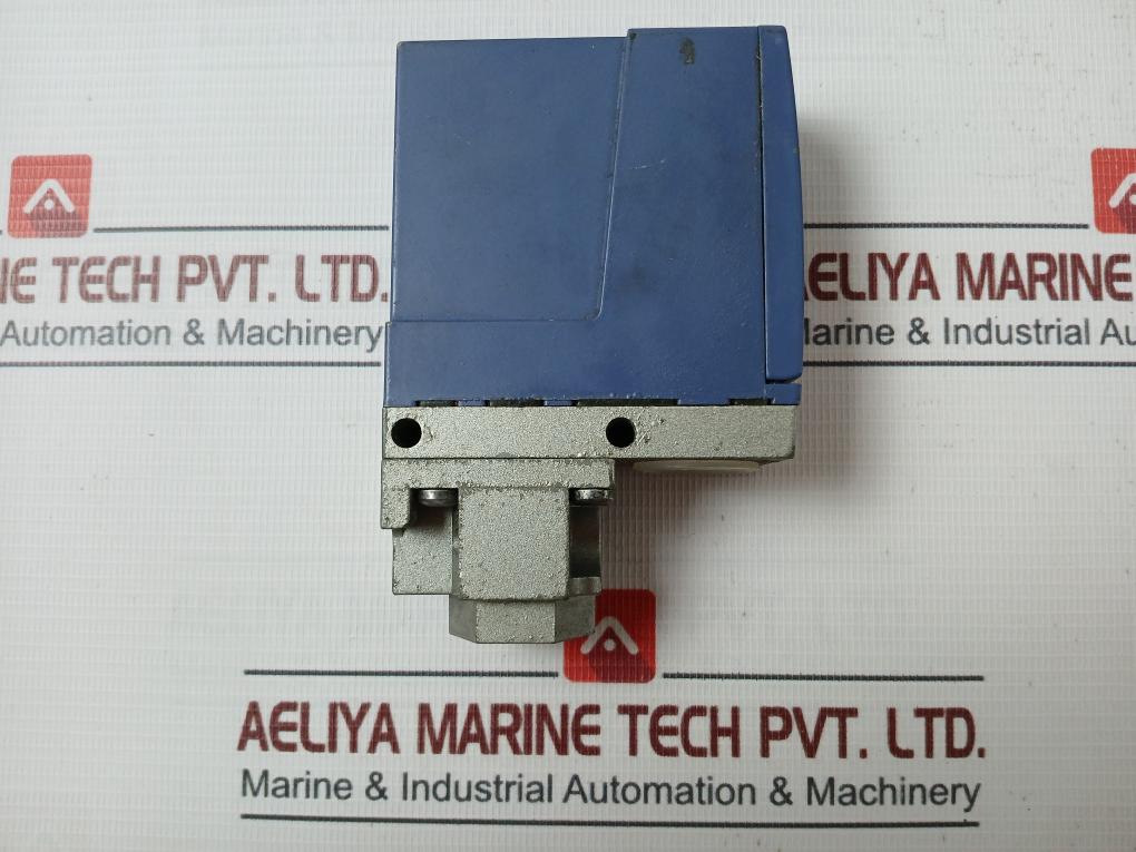 Telemecanique Xmla070D2S14 Pressure Switch 1L1231 500-7000 Kpa Ip66