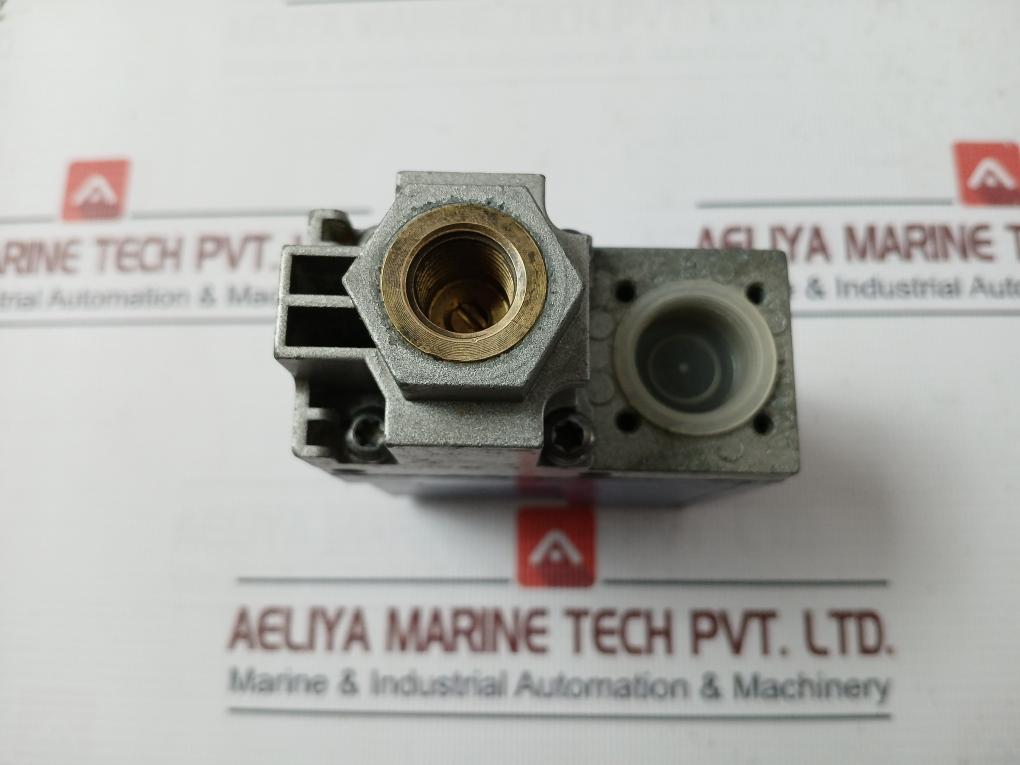 Telemecanique Xmla070D2S14 Pressure Switch 1L1231 500-7000 Kpa Ip66