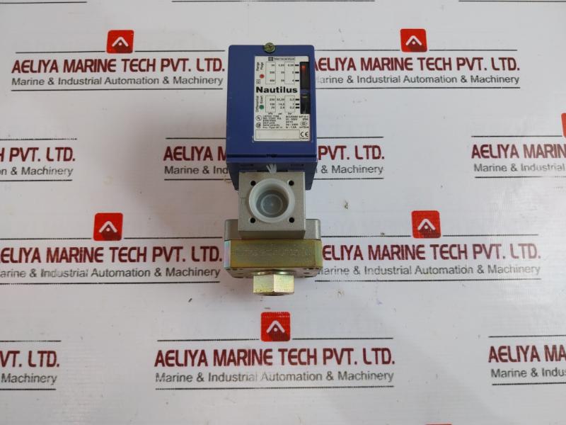 Telemecanique Xmlc004b2s11 Nautilus Pressure Switch,ip66, 25-400 Kpa Range