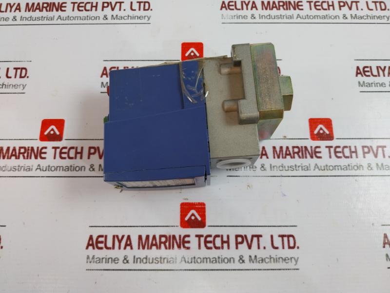 Telemecanique Xmlc004b2s11 Nautilus Pressure Switch,ip66, 25-400 Kpa Range