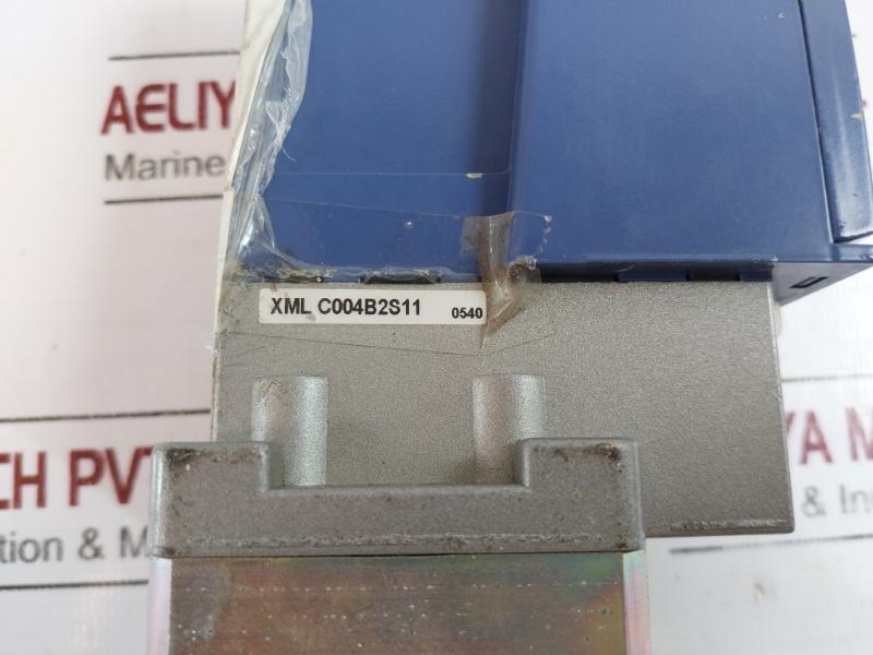 Telemecanique Xmlc004b2s11 Nautilus Pressure Switch,ip66, 25-400 Kpa Range